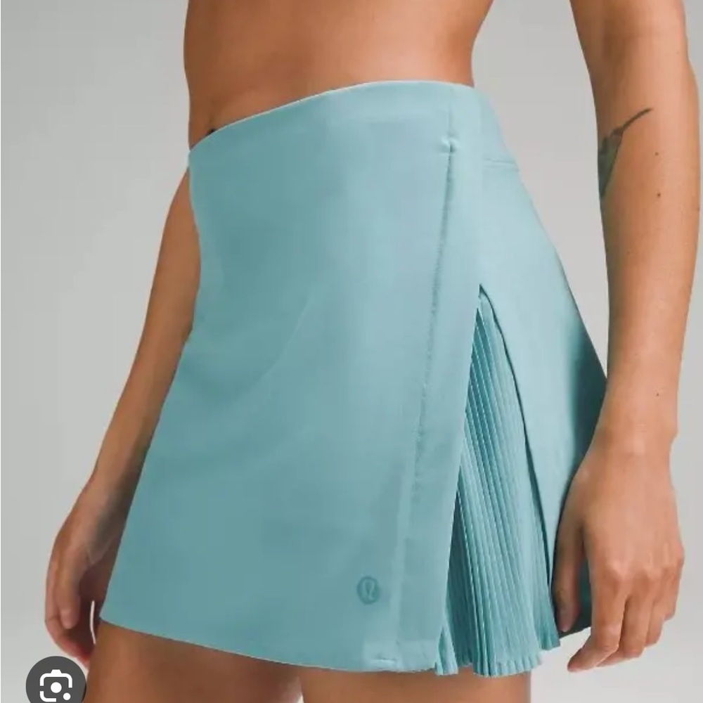 Lululemone White Peek Pleat High-Rise Tennis Skirt